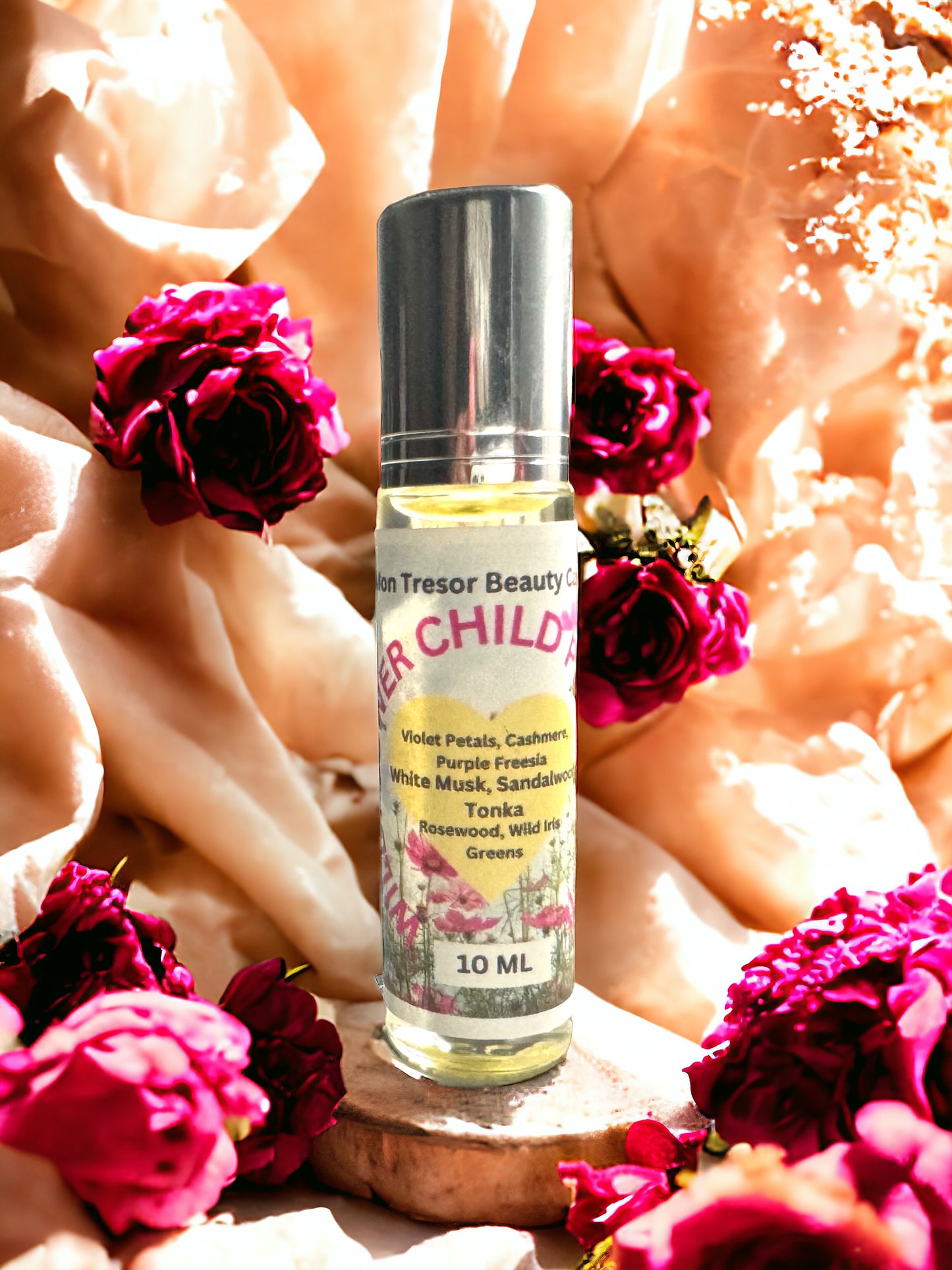 Wildflower Child Perfume Oil, Tonka, purple freesia, wild iris, rosewood, violet petals, greens, cashmere, white musk, natural perfume, alcohol free, cruelty free, vegan friendly, women’s perfume, layering perfume,