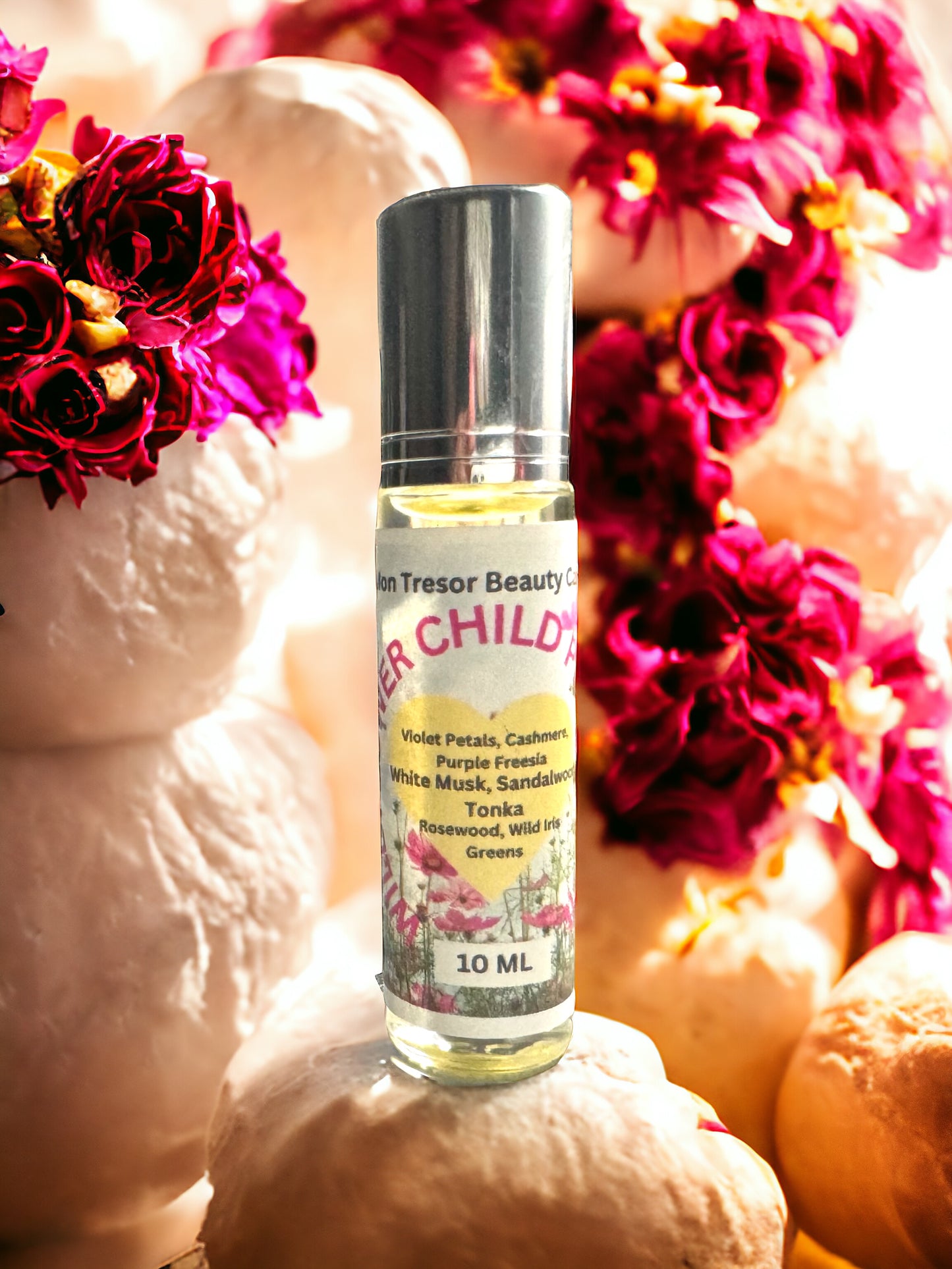 Wildflower Child Perfume Oil, Tonka, purple freesia, wild iris, rosewood, violet petals, greens, cashmere, white musk, natural perfume, alcohol free, cruelty free, vegan friendly, women’s perfume, layering perfume,