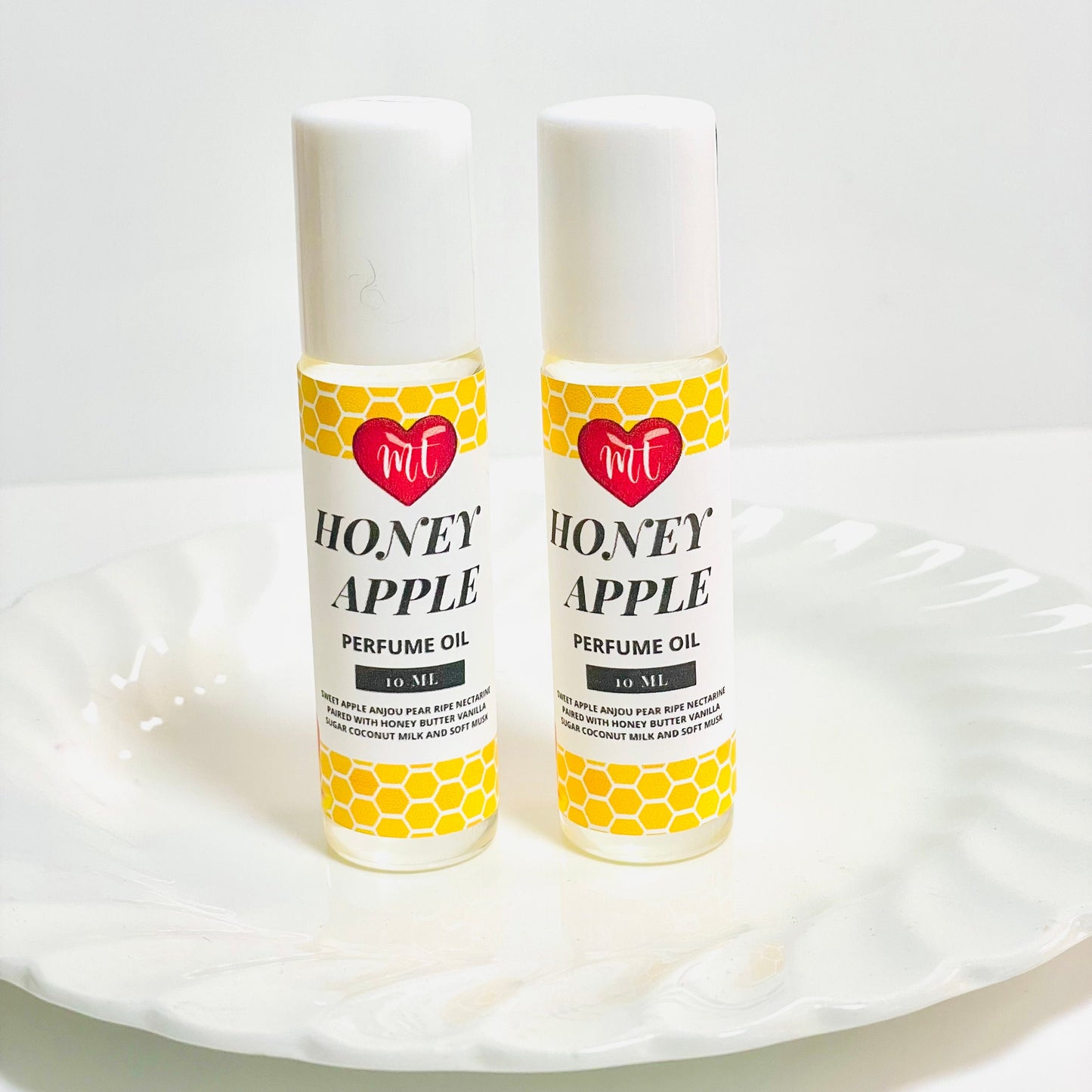 Honey Apple Perfume Oil Roll on, natural perfume oil, perfume roller, handmade perfume, gifts for her